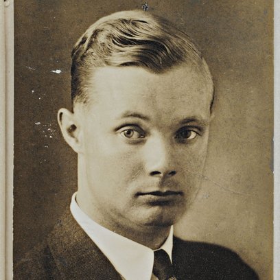 Port&auml;tfoto von Max Frauendorfer aus seiner SS-Akte, um 1935, Bundesarchiv, Signatur R 3001-56217