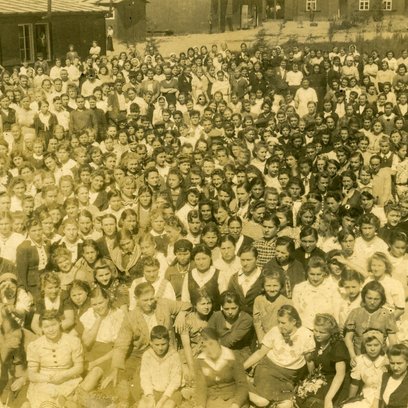 Zwangsarbeiter:innen in einem Ostarbeiterlager in Salzwedel, um 1943, Memorial Moskau