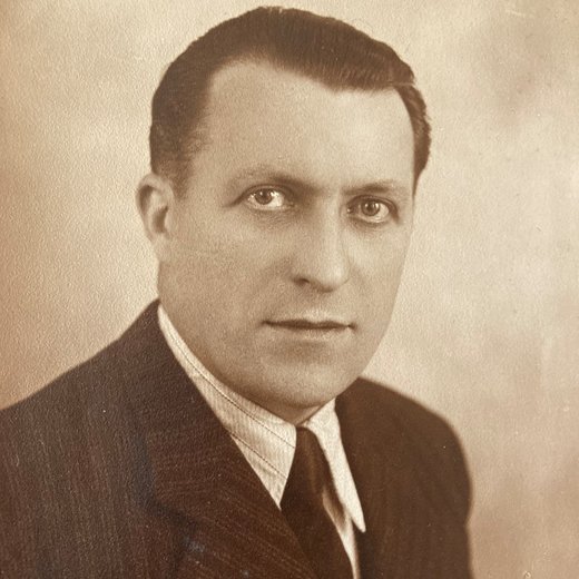 Portrait of Jean-René Vidal, undated, Berlin © Dokumentationszentrum NS-Zwangsarbeit, photo courtesy of the Vidal family